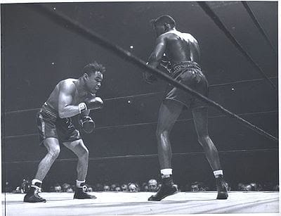 Boxing fight between Henry Armstrong (Hank) and Sugar Ray Robinson